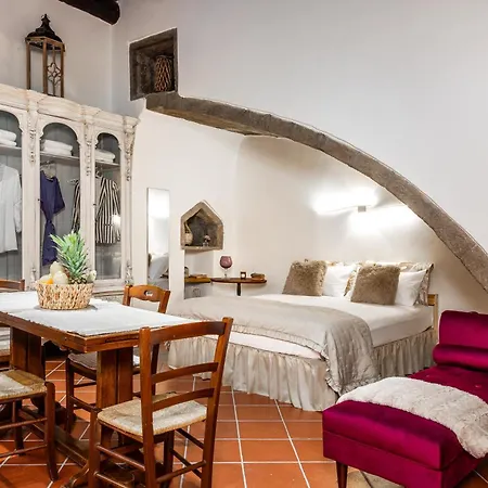 Angoletto Medioevale Apartment *